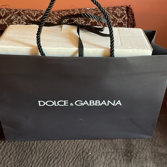 NIB authentic Dolce & Gabbana Handbag - Picture 10 of 11